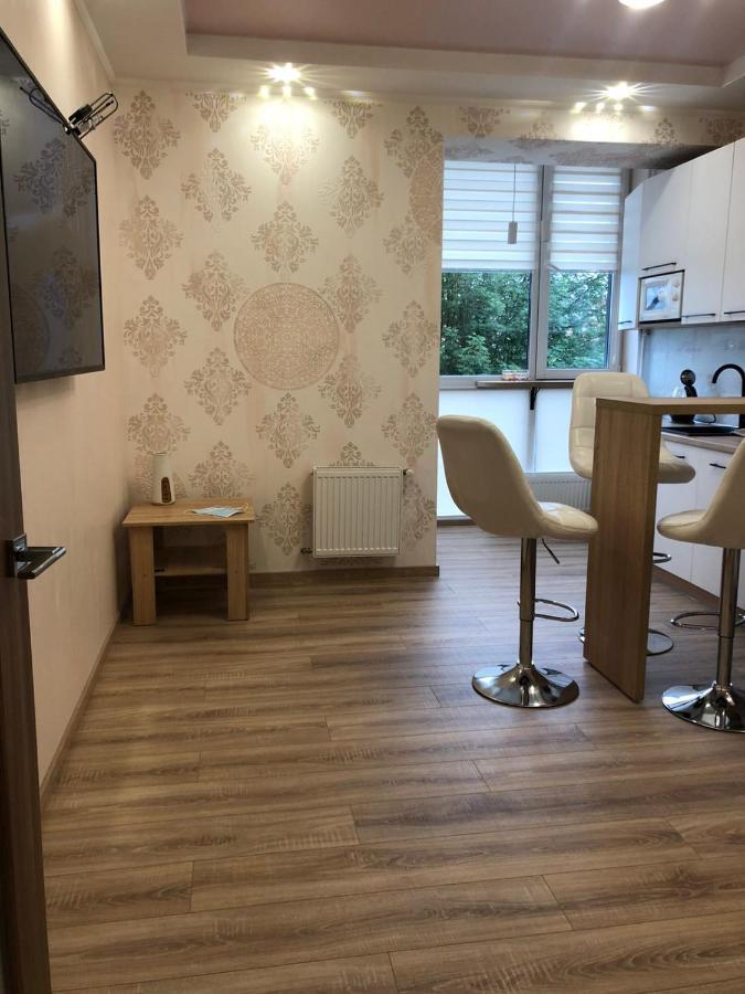 Goldenhaus Pushkina Str.27 Apartment Vinnytsia Bagian luar foto
